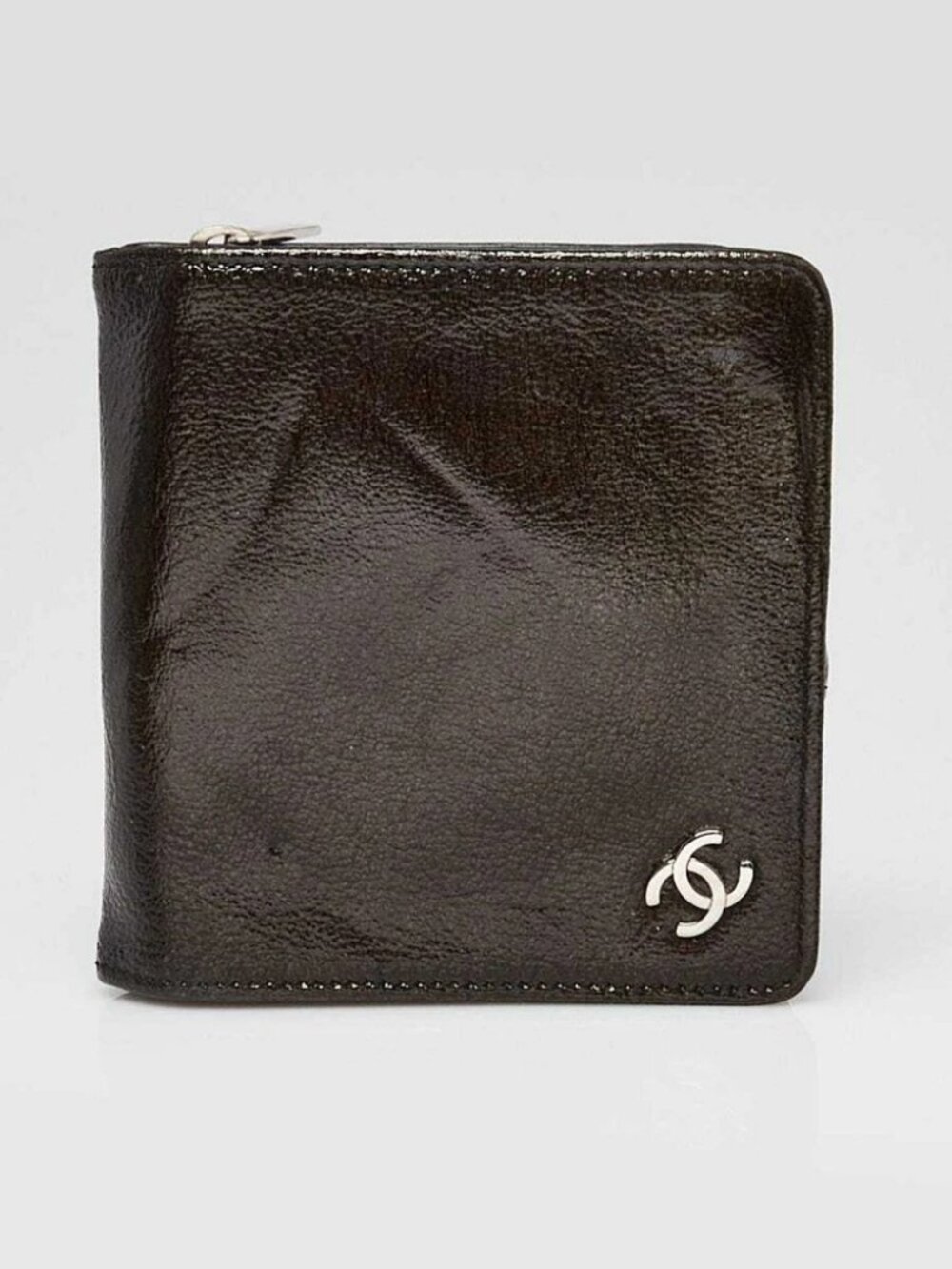 Chanel Black Patent Leather CC Compact Wallet
